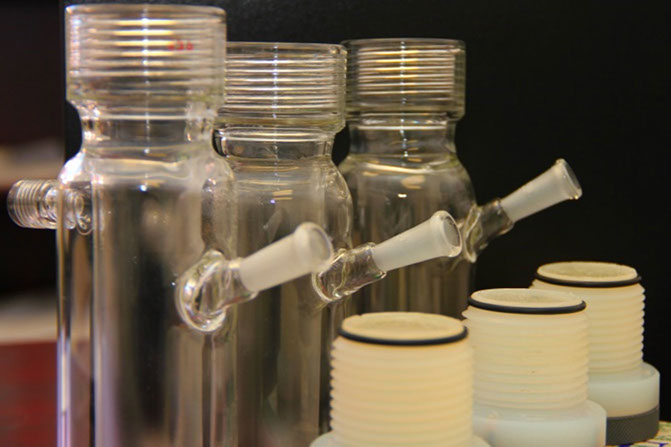 Glass reactors